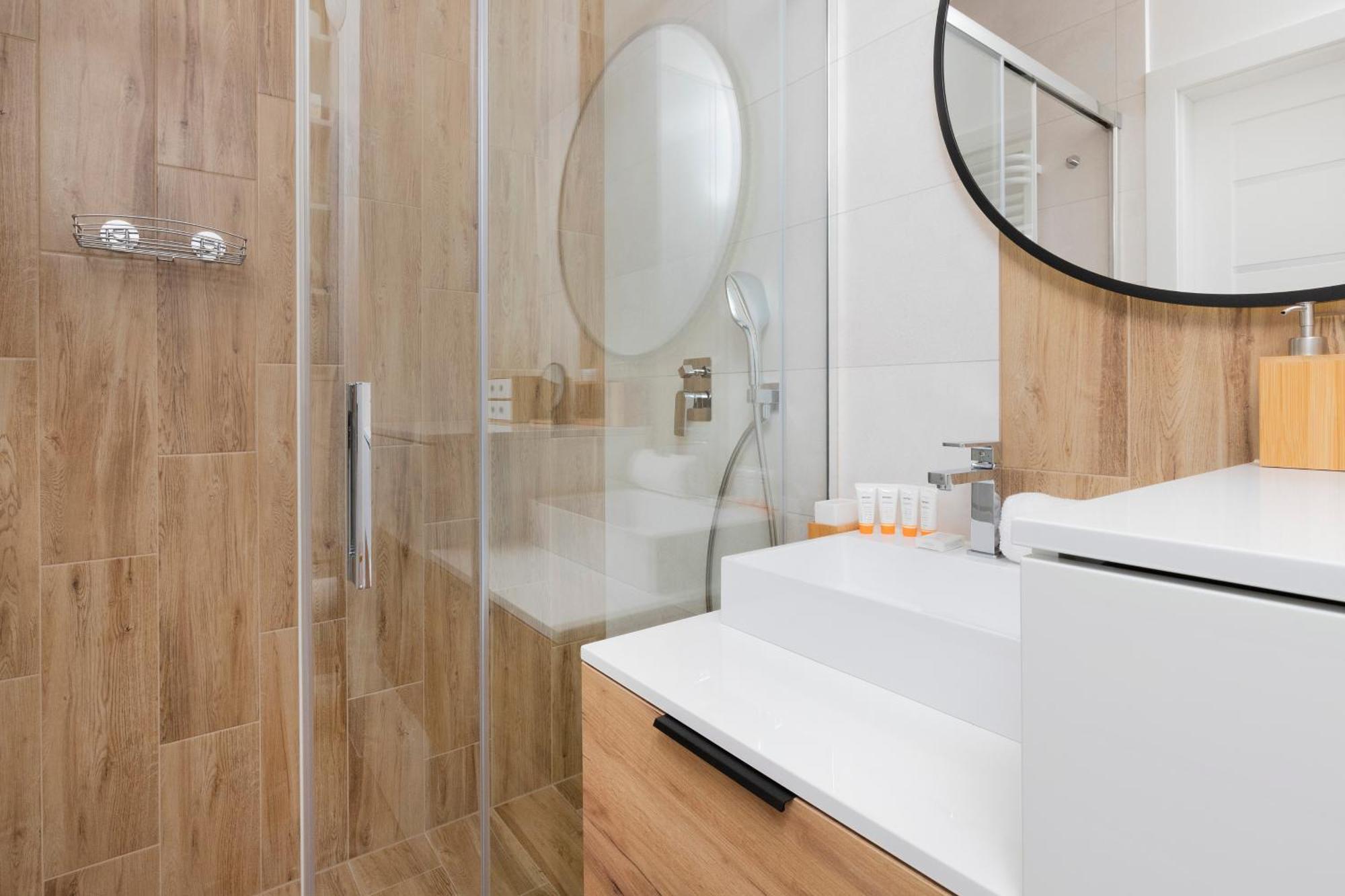 Nowa Letnica With Sauna & Gym & Kids Play In By Renters Gdańsk